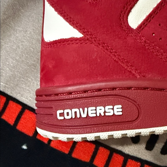 Converse
Converse Weapon High - Men's - Size 8.5 ( NO BOX ) - Picture 14 of 16